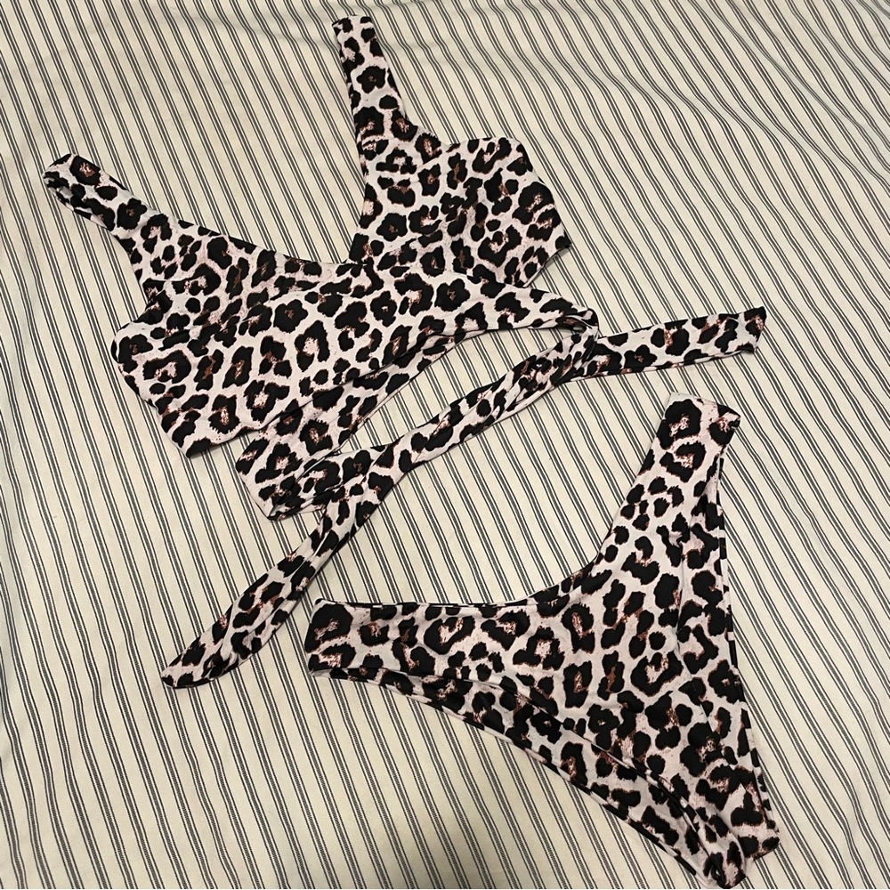 Cheetah bikini